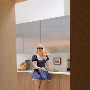 Isa Scherer mora em uma mansão milionária no estilo 'casa de vó moderna', que também reflete em sua cozinha