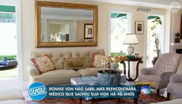 Casa de luxo de Ronnie Von chama atenção pela luminosidade em ambientes
