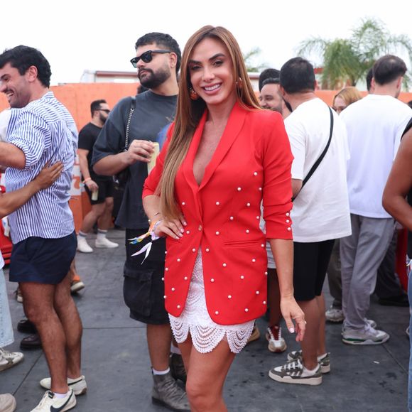 Nicole Bahls no show de Ivete Sangalo