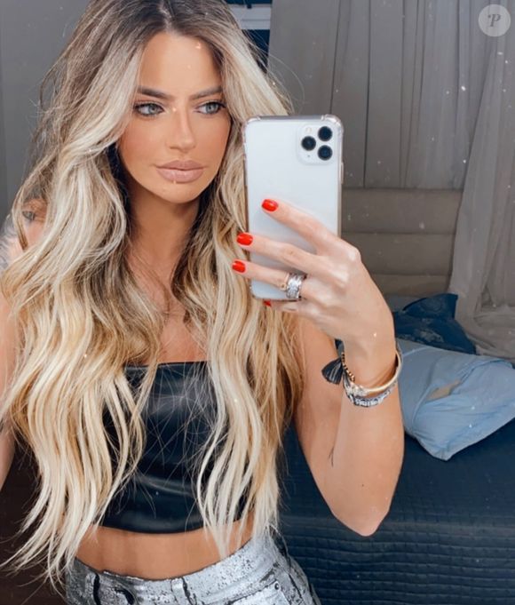 Jogador do Flamengo Allan Souza x Jordana Holleben: influencer esteve em Delegacia de Mulher após acusar atleta de ter lhe empurrado