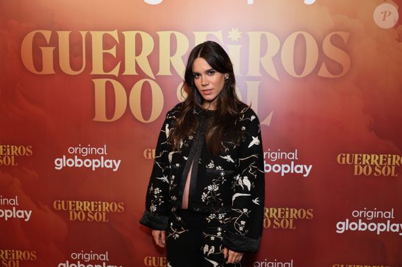 Carla Salle revelou primeira gravidez na festa da novela 'Guerreiros do Sol'