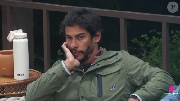 Shia está no último lugar do ranking dos favoritos em A Fazenda 17, segundo projeções da enquete UOL