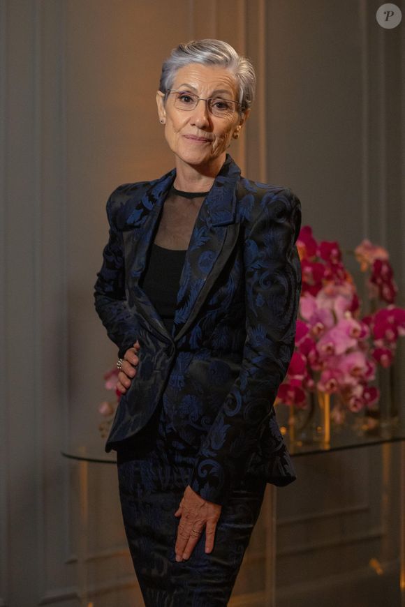 Segundo a mulher, Cássia Kis começou suas ofensas logo na fila do banheiro, e as intensificou quando entraram no local