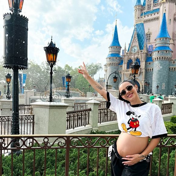 Bruna Biancardi teria ficado na área mais nobre da Disney, local com visão privilegiada onde ficam famílias de autoridades e celebridades prestigiadas, segundo Leo Dias