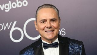 '33 sessões de radioterapia e sete de quimioterapia': aos 65 anos, Luis Roberto finaliza tratamento de câncer de cabeça e pescoço; Bonner, Ana Paula Araújo e mais famosos apoiam narrador