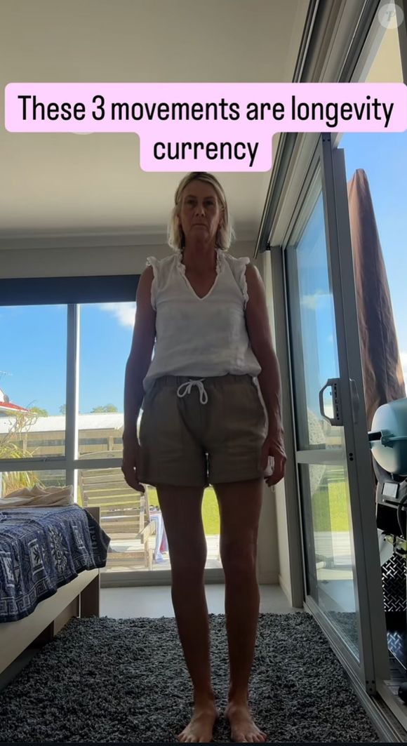 Em seu perfil no Instagram, a professora Michelle Norrise deu dicas de treino para testar as habilidades físicas sem usar as mãos.