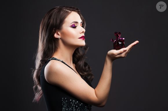 Para ter um cheiro inesquecível, escolha a fragrância que mais combina com a sua rotina