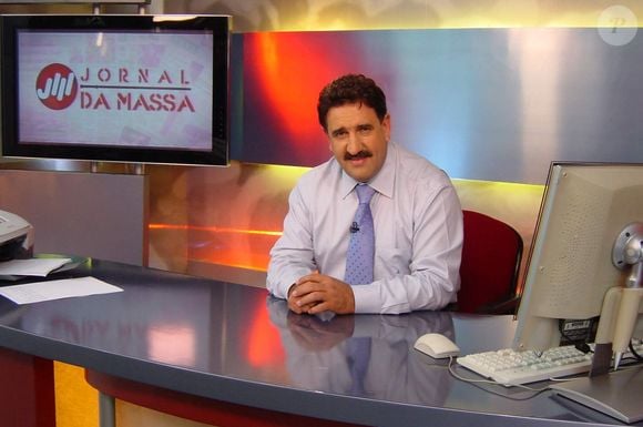 Normalmente quem sublinha a assinatura tem um aspecto de liderança