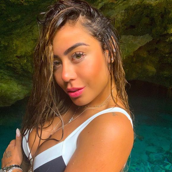 Uma das principais mudanças de Rafaella Santos foi uma lipo HD