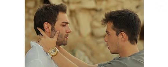 Burak Berkay Akgül e Can Bartu Aslan em 'Safir'