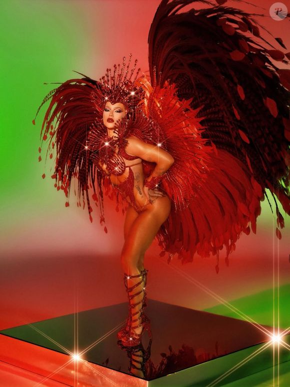 Virgínia estreia como Rainha de Bateria da Grande Rio na Sapucaí na madrugada desta quarta-feira (18)