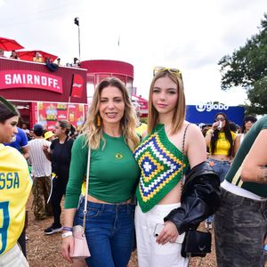 Como ela cresceu! Filha de Sheila Mello e Fernando Scherer, Brenda impressiona ao aparecer mais alta que a mãe durante a Copa do Mundo