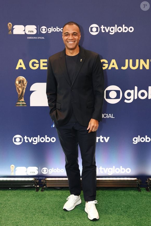Após anos de sucesso na Band, Denílson confessou que deixar a antiga emissora foi importante para ampliar horizontes. Hoje na Globo, ele pretende usar a Copa do Mundo de 2026 para reforçar sua credibilidade como analista esportivo