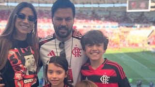 'O coração dele era...': Patricia e Rebeca Abravanel surpreendem com torcida em Flamengo x Corinthians e web cita Silvio Santos
