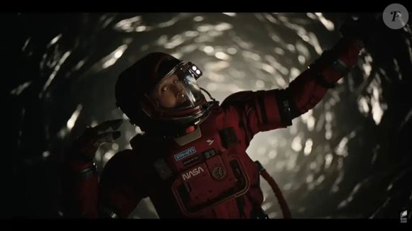 Cena importante do filme 'Devorador de Estrelas' tem música de uma das maiores vozes latinas