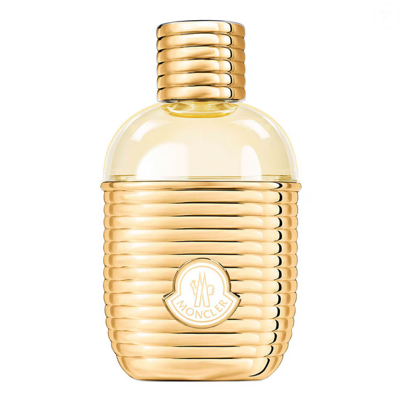 Moncler Sunrise Pour Femme (Moncler) - 100ml | R$ 1.604,00 - moderno e luminoso, ele aposta em uma composição floral amadeirada. A pêra suculenta abre a fragrância, seguida por um buquê floral delicado e finalizada com sândalo. Uma opção elegante e contemporânea, perfeita para o dia a dia com um toque de sofisticação