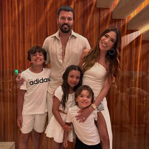 Jane, segunda filha de Patrícia Abravanel, completou 7 anos