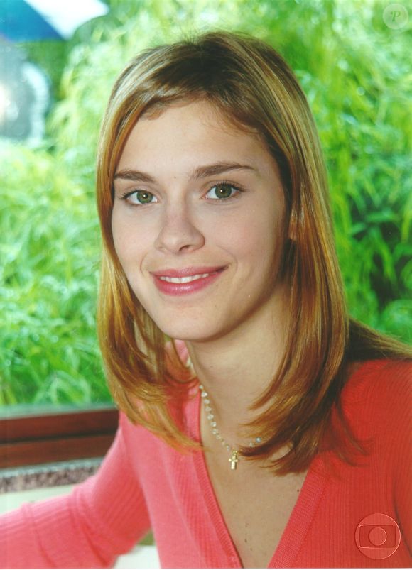 Câncer de Camila (Carolina Dieckmmann) foi um dos pontos centrais da novela 'Laços de Família'