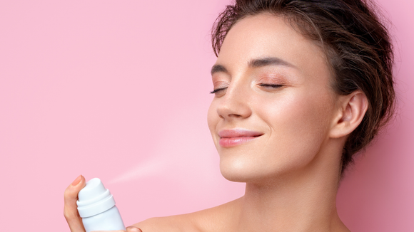 Para que serve água termal de coco? Descubra agora como produto pode te dar uma pele nova!