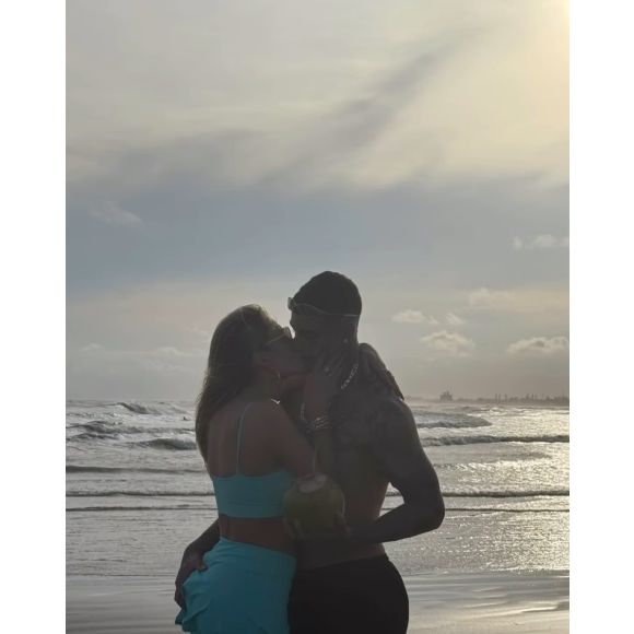 Andressa Urach namora o modelo Kylian desde dezembro de 2024