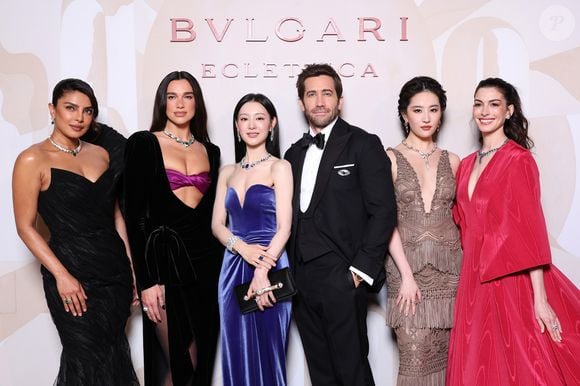 Priyanka Chopra, Dua Lipa, Kim Ji-won, Jake Gyllenhaal, Liu Yifei e Anne Hathaway comparecem ao evento de alta joalheria e relógios de luxo Bvlgari