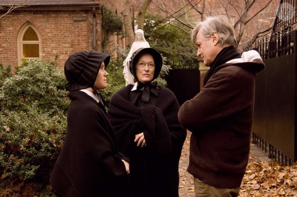 O filme é estrelado por Meryl Streep, Philip Seymour Hoffman, Amy Adams, Viola Davis e Joseph Foster