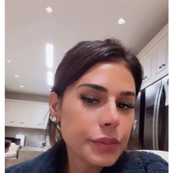 Nariz levantado de Simone Mendes dividiu opiniões do público e rendeu muitos comentários nas redes sociais