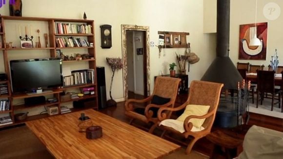 Casa de Marcos Palmeira é focada na decoração artesanal e tem até uma lareira na sala