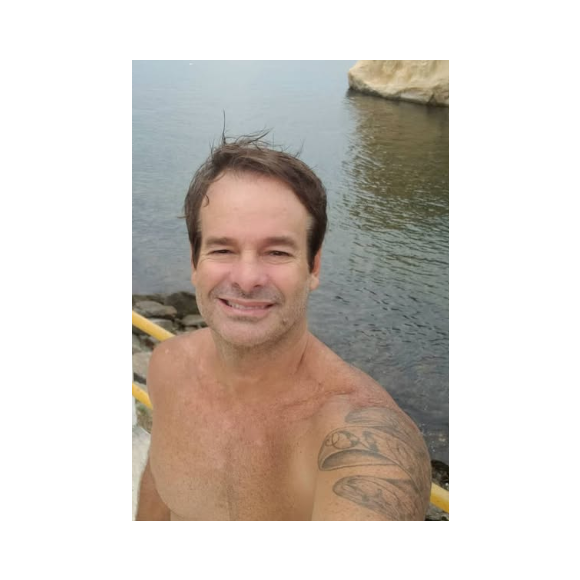 Fernando Gil é formado em Economia e concursado da Fiocruz.