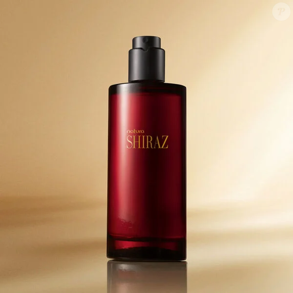 O retorno do Shiraz reforça a tendência de resgate de fragrâncias clássicas com personalidade forte e presença marcante