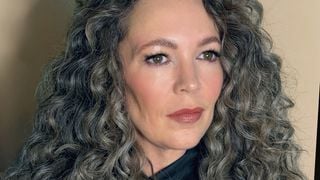 Helena Rodero, farmacêutica: 'É muito difícil manter os cabelos grisalhos bonitos, pois os fios grisalhos tendem a ficar amarelados; por isso, é preciso usar tratamentos específicos'