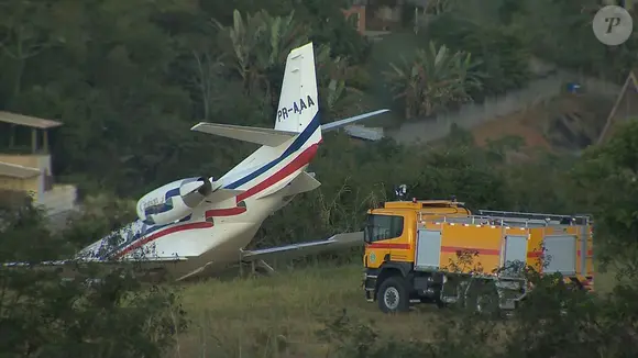 Avião com Alok e mais oito pessoas atravessou a pista e foi parar em uma área de grama, muito próximo a um barranco