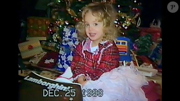 O irmão de JonBenét entrou com uma ação milionária contra um especialista e a CBS, após a emissora exibir um documentário sobre o caso