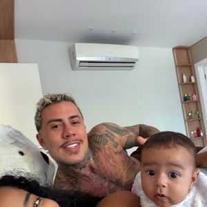 Lorena Maria voltou a se manifestar nesta segunda-feira (14) sobre o término de seu relacionamento com o cantor MC Daniel, com quem tem um filho de 5 meses, Rás.