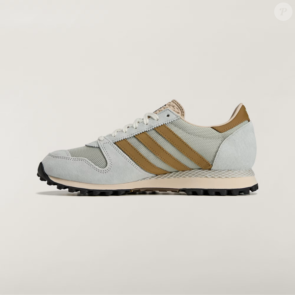 Versatilidade fashion: Do jeans casual ao look esportivo, o Adidas LONGRIDGE SPZL prova sua força como peça coringa ao transitar facilmente entre produções urbanas, boho chic e até combinações fitness