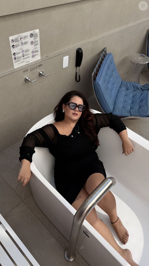 Karol Lannes concedeu uma entrevista ao Purepeople, onde falou do atual momento da carreira e recordou ‘Avenida Brasil’