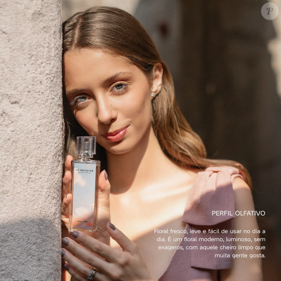 Com 50 ml e preço promocional de R$ 139,00, o Douceur de Nectar aparece como uma opção para quem busca uma fragrância capaz de transitar entre diferentes ocasiões. Inspirado no My Way, da Giorgio Armani, o perfume combina flores brancas, notas cítricas, baunilha, almíscar branco e cedro