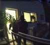 Armados com fuzis, policiais entraram ainda de madrugada na casa de Deolane Bezerra