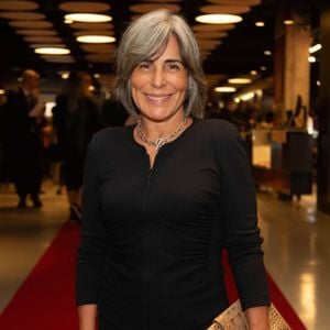 O bob se destaca pela versatilidade e pelo estilo que acrescenta ao look, sendo uma alternativa especialmente considerada para cabelos finos e com pouco volume
