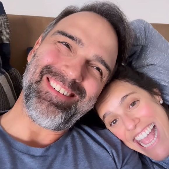 Em publicações nas redes sociais, Tadeu Schmidt não esconde o amor e a admiração pela esposa Ana Cristina.