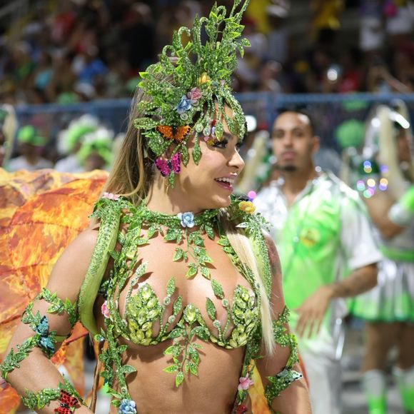 Carnaval 2025 do Rio: Fabíola de Andrade fez o último ensaio técnico com a Mocidade Independente