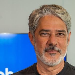 'Tenho lá as tais borboletas no estômago', escreveu William Bonner ao comentar a nova etapa da carreira