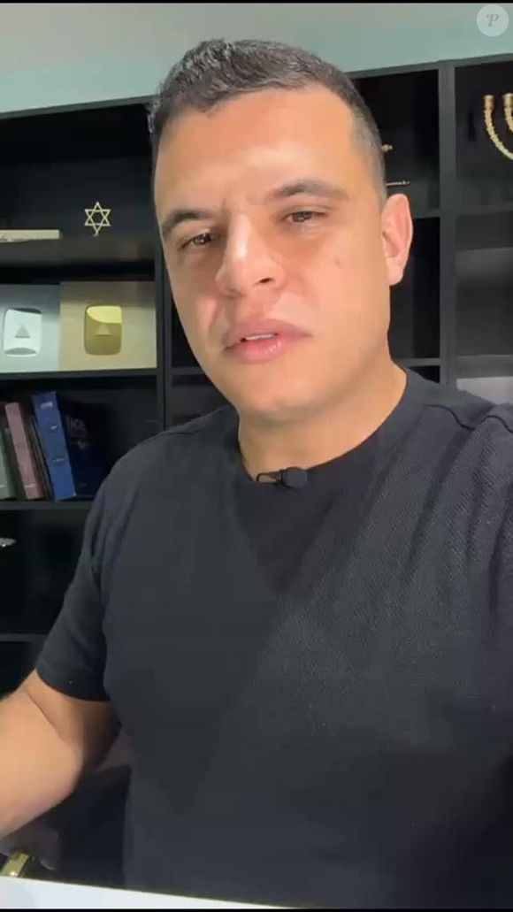 Henrique Santini foi alvo de mandado de busca e apreensão em seu apartamento nesta quarta-feira (24)