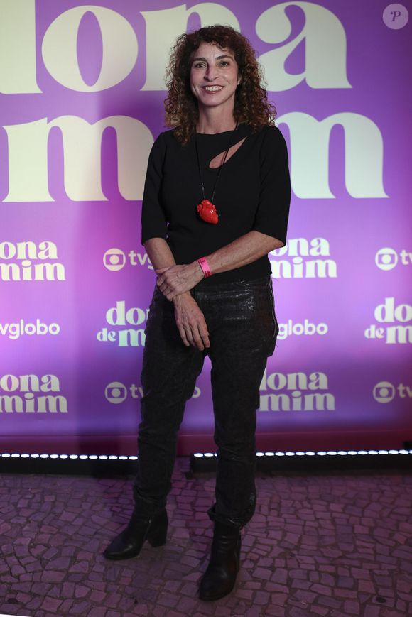 Autor da Globo Juan Jullian agradeceu Rosane Svartman, autora da novela 'Dona de Mim', pela confiança e parceria