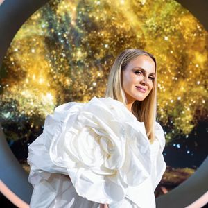 Eliana foi alvo de deboche por fã do SBT ao ser revelada apresentadora de especial na Globo: 'Acho pouco. Bem feito'