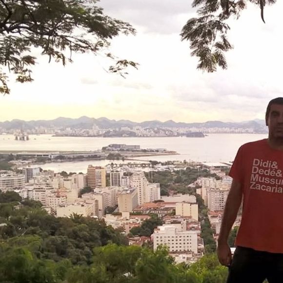 O jornalista Rafael Spaca, pesquisador da obra de ‘Os Trapalhões’, acusa o humorista de ter um comportamento deplorável com a filha Juliana Rangel