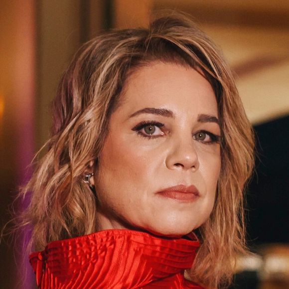 Pilar (Isabel Teixeira) diz a Arthur (Antonio Fagundes) que não desistirá de provar que o irmão está senil.