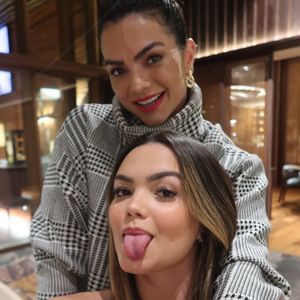 Filha de Kelly Key, Suzanna Freitas, de 24 anos, impressiona por sua semelhança com a mãe