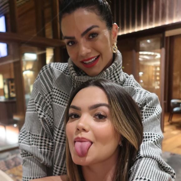 Filha de Kelly Key, Suzanna Freitas, de 24 anos, impressiona por sua semelhança com a mãe