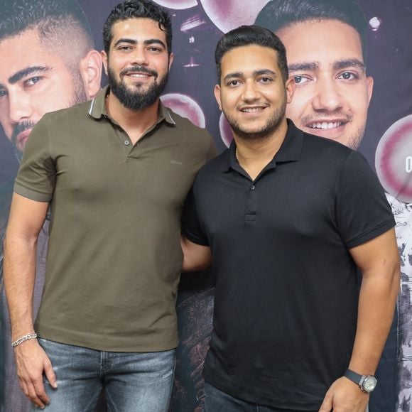 Henrique & Juliano tranquilizaram os fãs após acidente envolvendo helicóptero da família no Tocantins